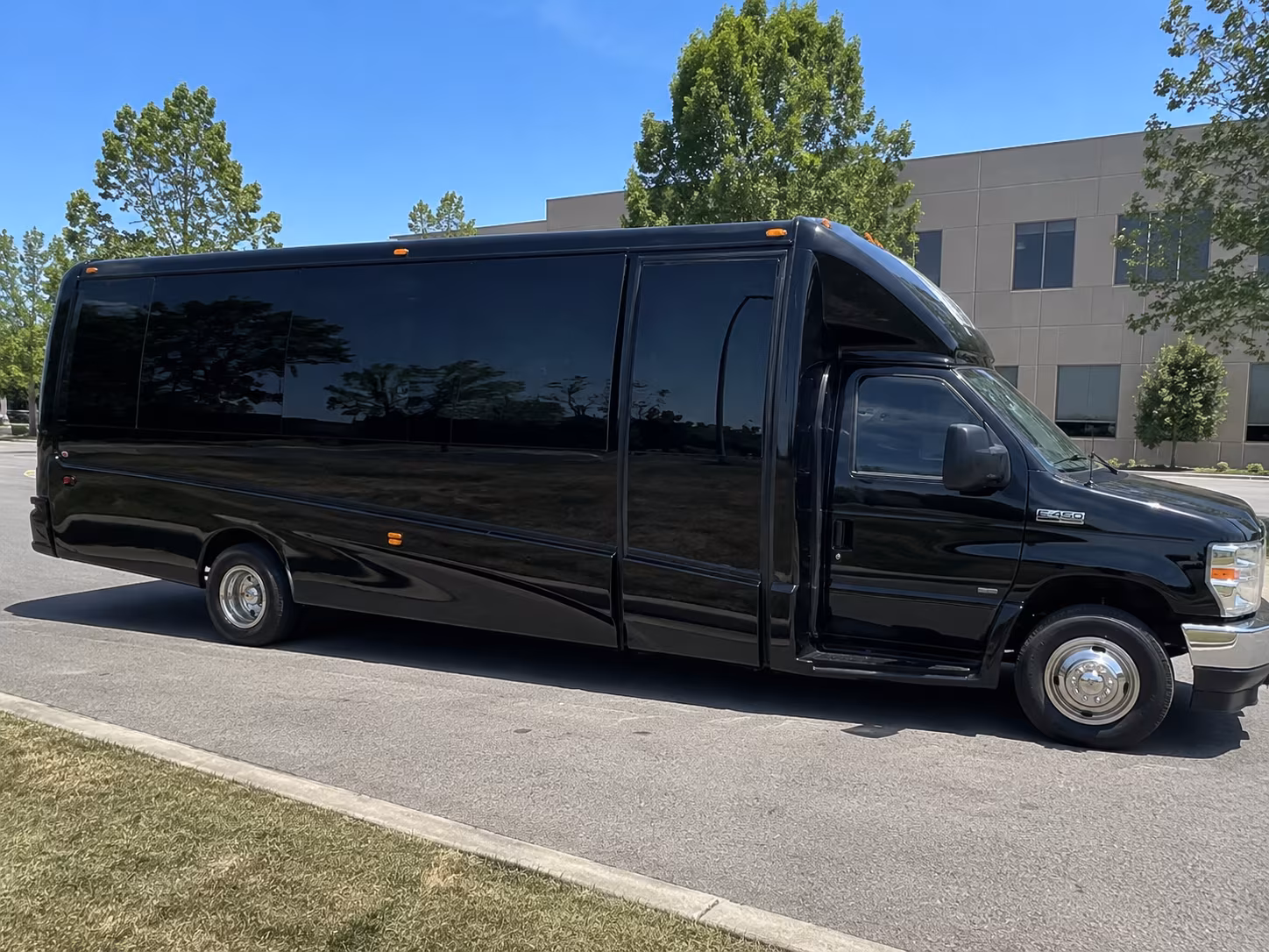 amarillo corporate retreat shuttle bus rentals